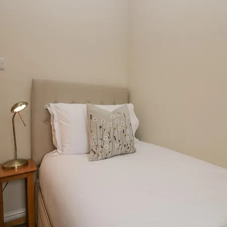 Апартаменты Betty's Mews Эмблсайд